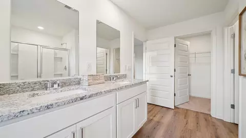 Bath - Knightsbridge, Alabaster, AL 35007 photo 5 of 6
