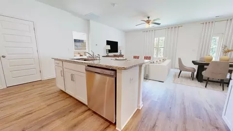 Kitchen - Knightsbridge, Alabaster, AL 35007 photo 1 of 6