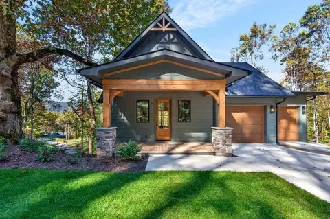 Exterior - 200 Golfwatch Rd, Canton, NC 28716 photo 8 of 13