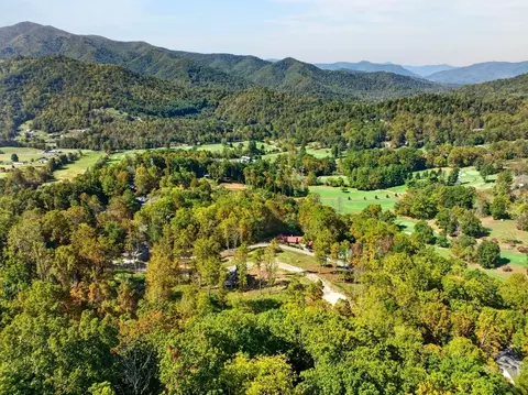 View/Area - 200 Golfwatch Rd, Canton, NC 28716 photo 4 of 9