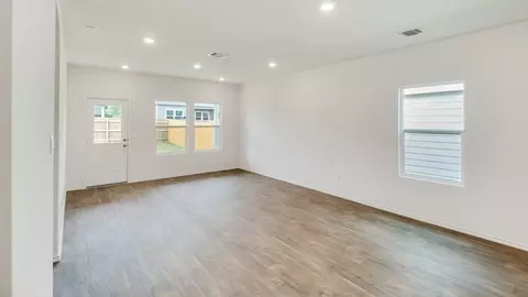 Living - 314 Arnold Loop, Uhland, TX 78640 photo 2 of 6