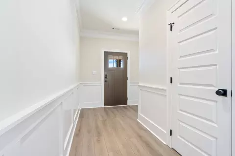 Entry Way - 127 Laurel Branch Dr, Dothan, AL 36305 photo 1 of 5