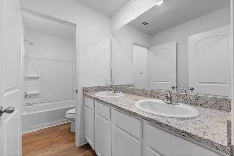Bath - 14807 Nest Jct, Von Ormy, TX 78073 photo 2 of 2