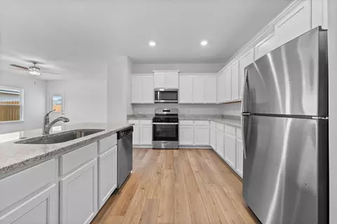 Kitchen - 14807 Nest Jct, Von Ormy, TX 78073 photo 1 of 1