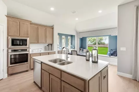 Kitchen - 112 Sweetwater Dr, Commerce, TX 75428 photo 1 of 5