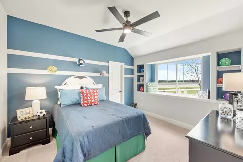 Bedroom - 112 Sweetwater Dr, Commerce, TX 75428 photo 1 of 9