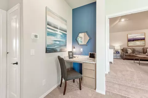 Entry Way - 112 Sweetwater Dr, Commerce, TX 75428 photo 5 of 7
