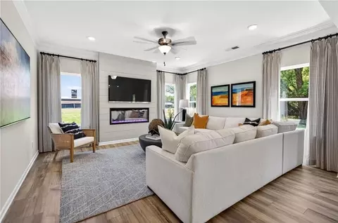 Living - 108 Willow Cir, Rock Spring, GA 30739 photo 1 of 8