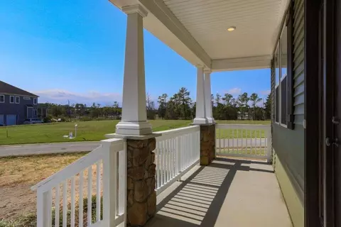 Exterior - 234 Hall Rd, Hampton, VA 23664 photo 4 of 18