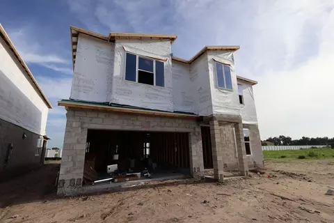 2736 Sweetgrass Ln, Zellwood, FL 32798