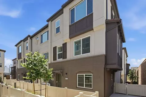 9317 Via Azul, Pico Rivera, CA 90660