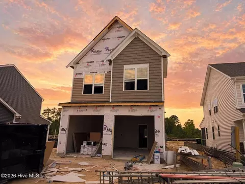 1261 Newbold Dr #80, Leland, NC 28451