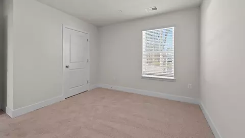 Bedroom - 1566 Bentstalk Dr, Frederick, MD 21703 photo 9 of 22