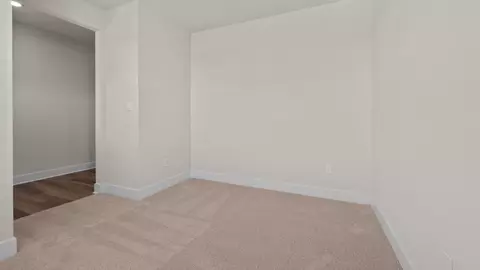 Bedroom - 1566 Bentstalk Dr, Frederick, MD 21703 photo 2 of 22