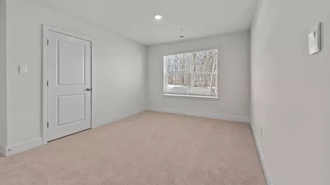 Bedroom - 1566 Bentstalk Dr, Frederick, MD 21703 photo 4 of 22