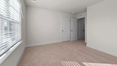 Bedroom - 1566 Bentstalk Dr, Frederick, MD 21703 photo 8 of 22