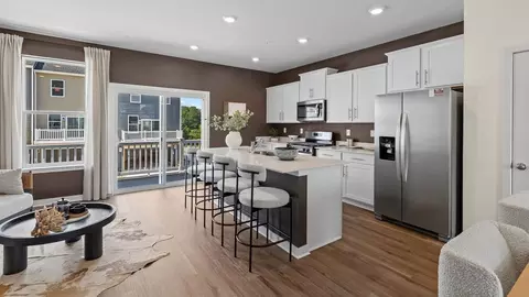 Kitchen - 1566 Bentstalk Dr, Frederick, MD 21703 photo 6 of 8