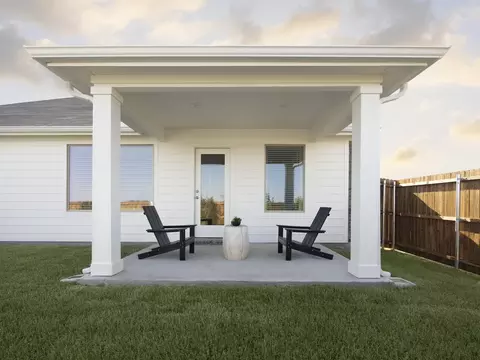 Exterior - 303 Eldora Dr, Nevada, TX 75173 photo 2 of 2