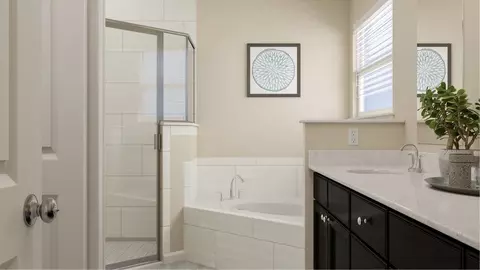 Bath - 3545 NE 35th St, Ocala, FL 34479 photo 2 of 4