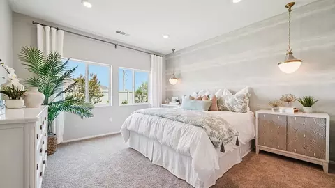 Bedroom - 30752 Corte Tulipan, Winchester, CA 92596 photo 4 of 7