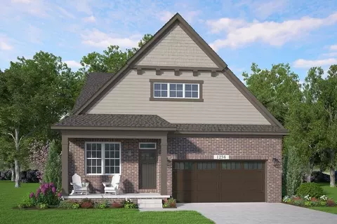 3001 Woodland Cir, Auburn Hills, MI 48326