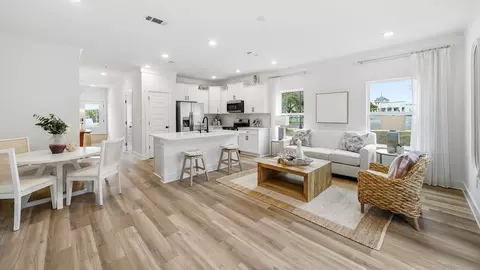 108 Bismark Blvd UNIT 43, Destin, FL 32541