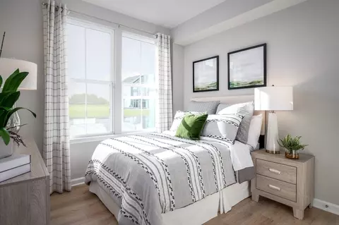 Bedroom - 1836 Park Ave, Baltimore, MD 21217 photo 6 of 6