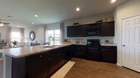 Kitchen - 1604 Rambling Brook Dr, Benton, AR 72015 photo 1 of 4