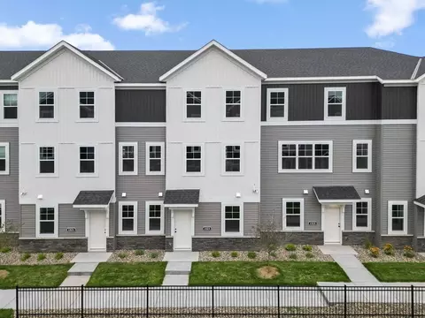 1523 Trellis Ln, West St Paul, MN 55118