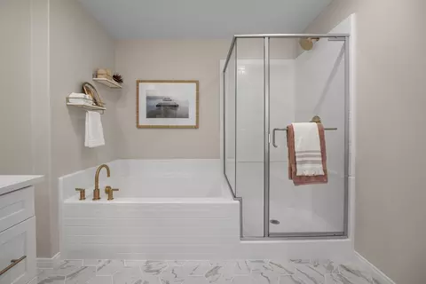 Bath - 1243 Trojan Cir, Perris, CA 92571 photo 1 of 1