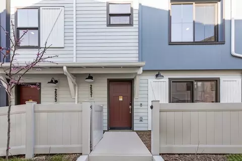 2531 Delphinium Ln, Carlsbad, CA 92008