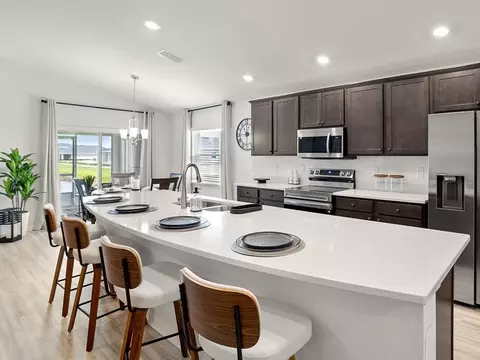 Kitchen - 12388 Alteza Cir, Riverview, FL 33579 photo 4 of 4