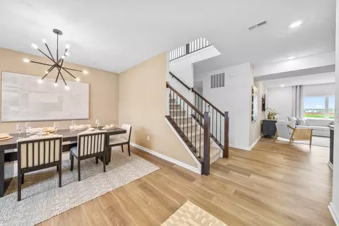 Dining - 1409 Estate Rd, Plain City, OH 43064 photo 3 of 4