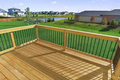 Exterior - Fairfield Dr, Ankeny, IA 50023 photo 3 of 3