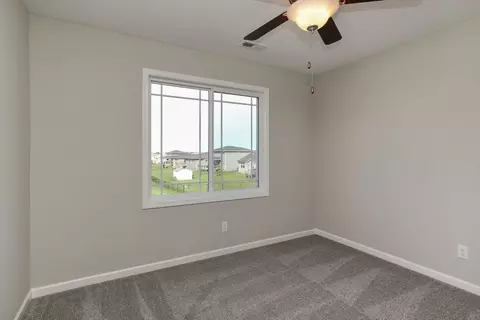Bedroom - Fairfield Dr, Ankeny, IA 50023 photo 4 of 5