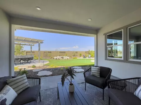 Exterior - 2036 Pinehurst Dr, Lincoln, CA 95648 photo 7 of 13