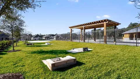 View/Area - 5876 Tripletail Dr, Milton, FL 32583 photo 3 of 5