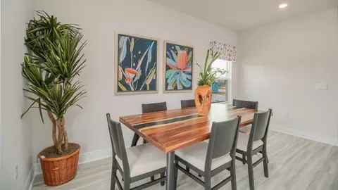 Dining - 5876 Tripletail Dr, Milton, FL 32583 photo 3 of 6