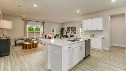 Kitchen - 5876 Tripletail Dr, Milton, FL 32583 photo 1 of 5