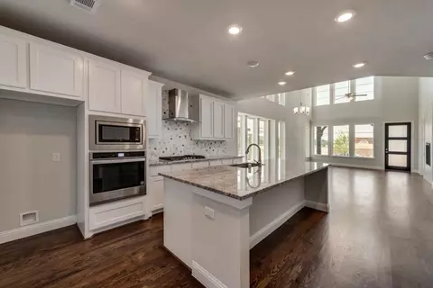 Kitchen - 3533 Ithaca St, Corinth, TX 76208 photo 2 of 7