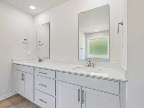 Bath - 300 Marshrose Rd, Wendell, NC 27591 photo 3 of 12