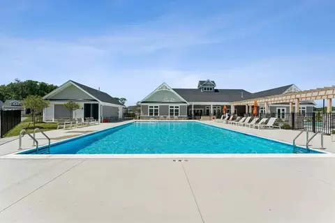 Exterior - 2452 Merriment Dr, Elyria, OH 44035 photo 6 of 6