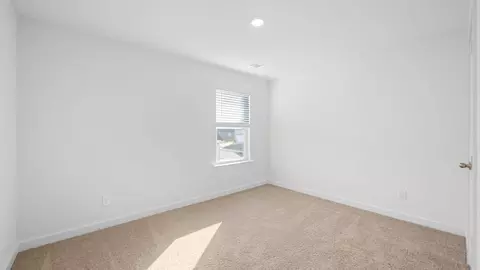 Bedroom - 8310 Seaside Dr, Hixson, TN 37363 photo 6 of 11
