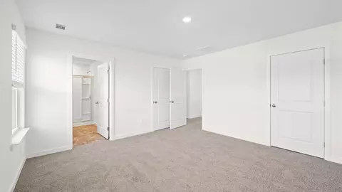 Bedroom - 8310 Seaside Dr, Hixson, TN 37363 photo 5 of 11