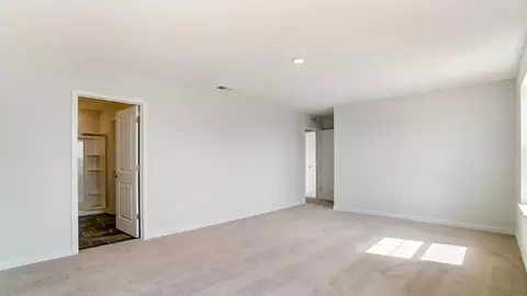 Bedroom - 1797 Jacko Ln, Circleville, OH 43113 photo 2 of 18