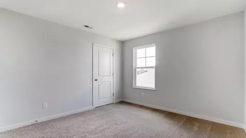 Bedroom - 1797 Jacko Ln, Circleville, OH 43113 photo 6 of 18