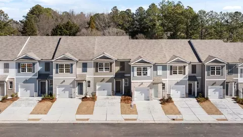 2000 Roseleigh Dr, Douglasville, GA 30134