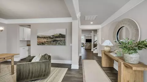 Entry Way - 511 Lancashire Ln, Irmo, SC 29063 photo 6 of 10