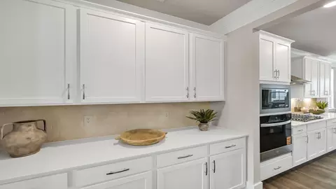 Kitchen - 511 Lancashire Ln, Irmo, SC 29063 photo 10 of 10
