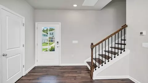 Entry Way - 511 Lancashire Ln, Irmo, SC 29063 photo 1 of 10